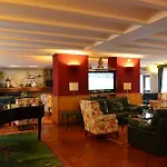 Hotel Vilagaros Garós