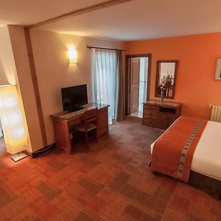 Otel Vilagaros